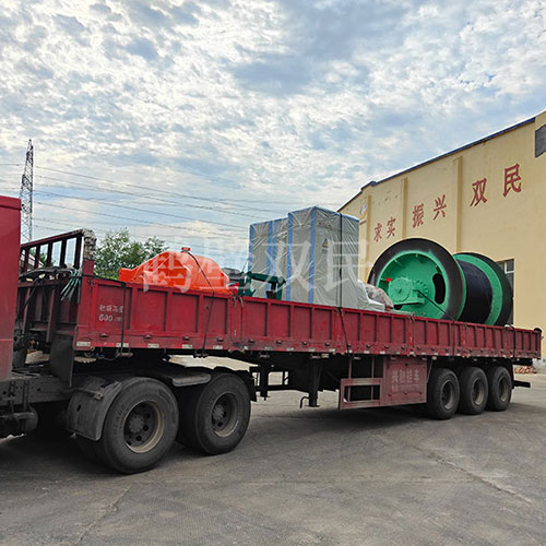 鶴壁雙民租賃絞車JK-2×1.8P礦井提升機裝車發貨！